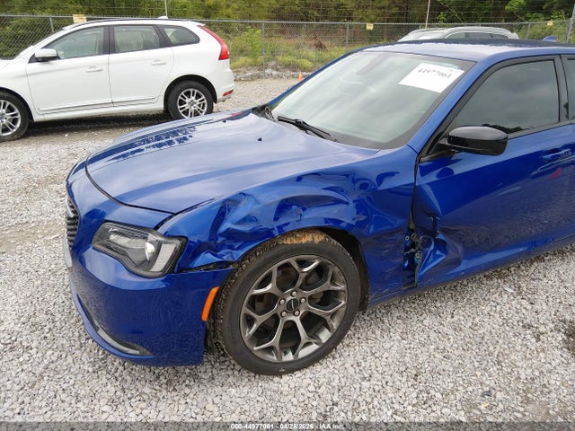 Chrysler 300 Touring