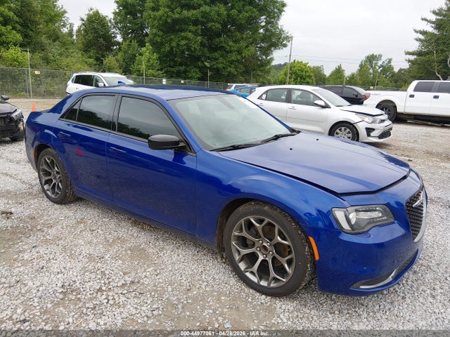 Salvage Chrysler 300 Image