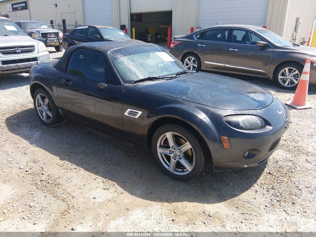 Salvage Mazda Mx-5 Image