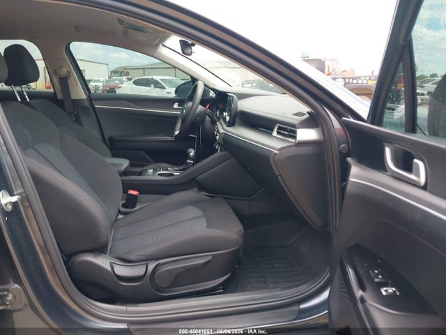 Kia K5 Lxs