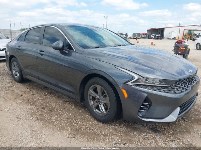 Salvage Kia K5 Image