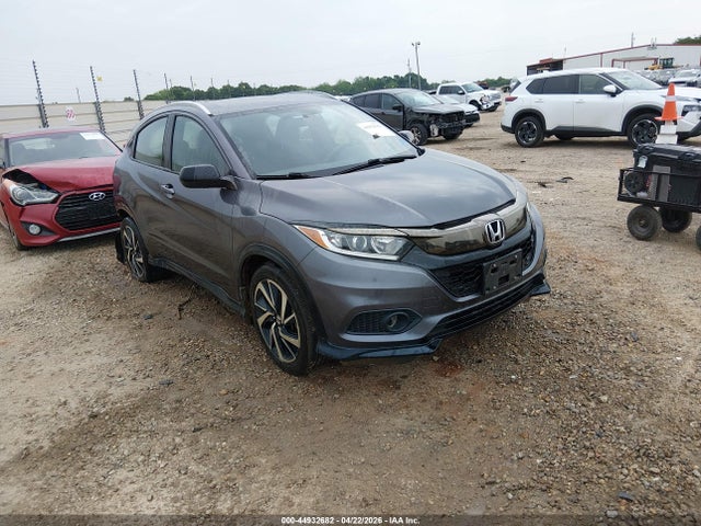 Salvage Honda HR-V Image