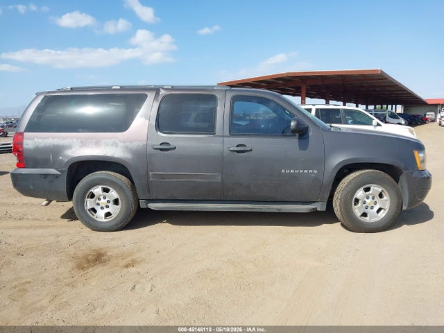 Chevrolet Suburban 1500 Ls