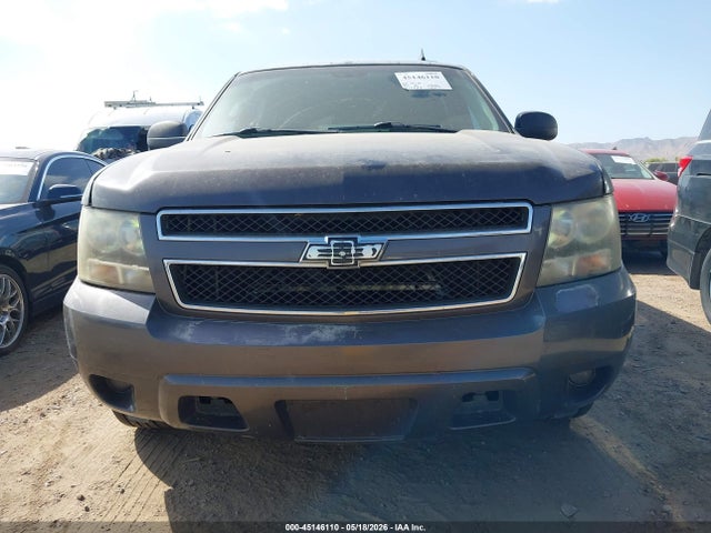 Chevrolet Suburban 1500 Ls