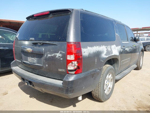 Chevrolet Suburban 1500 Ls