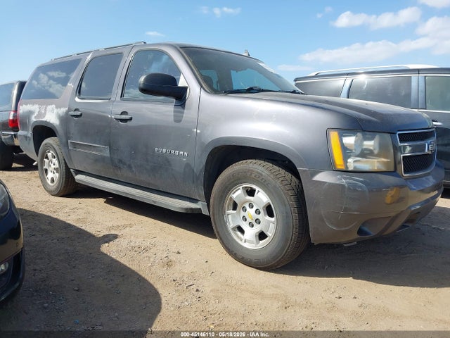 Salvage Chevrolet Suburban 1500 Image