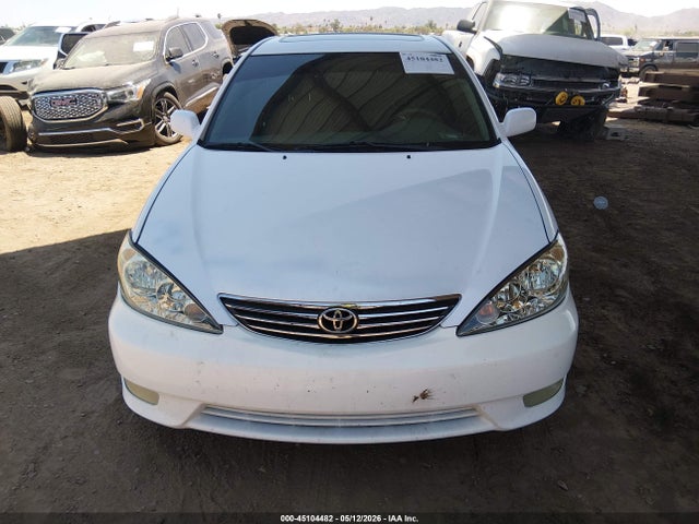 Toyota Camry Xle