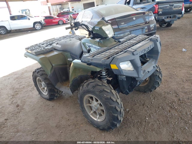Salvage Polaris Sportsman Image
