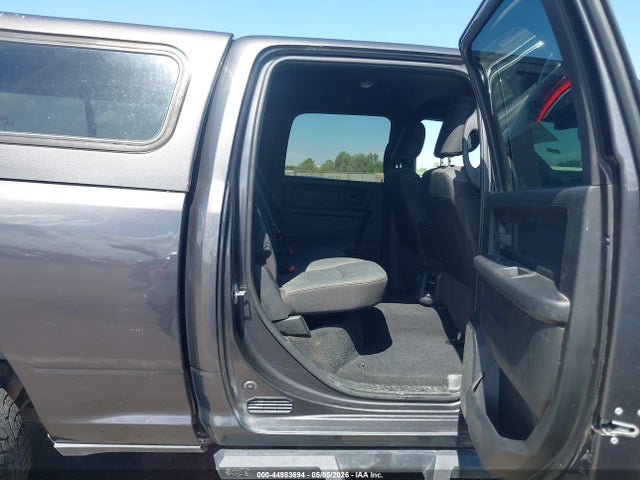 Ram 2500 Tradesman  4x4 6'4 Box