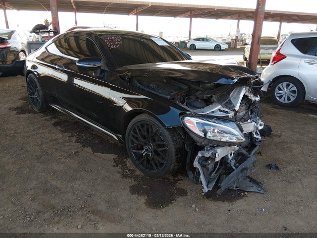 Salvage Mercedes-Benz C-Class Image
