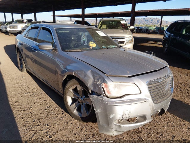 Salvage Chrysler 300 Image