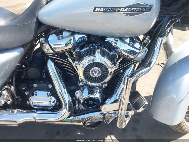 Harley-Davidson Flhx