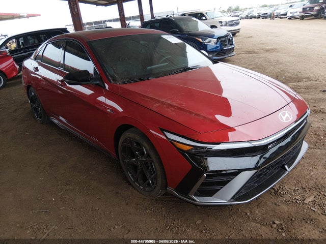 Salvage Hyundai ELANTRA Image