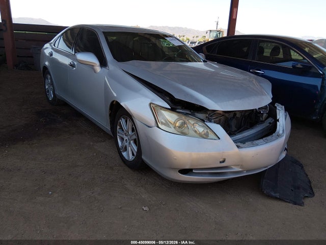 Salvage Lexus Es Image
