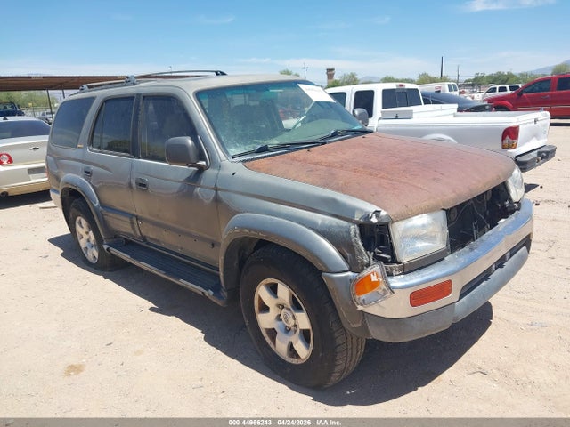 Salvage Toyota 4Runner Image