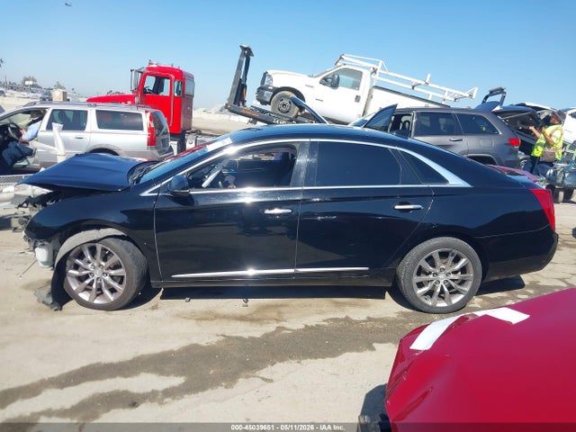 Cadillac XTS Luxury Collection