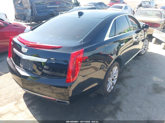 Cadillac XTS Luxury Collection