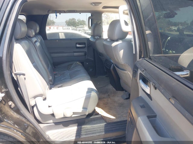 Toyota Sequoia Limited 5.7l V8