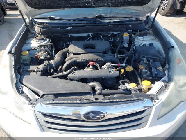Subaru Outback 2.5i