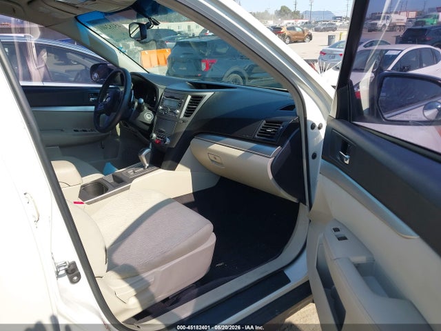 Subaru Outback 2.5i
