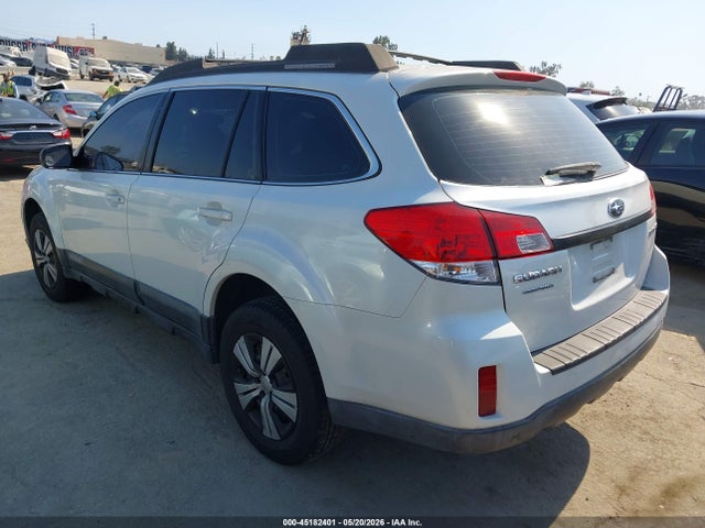 Subaru Outback 2.5i