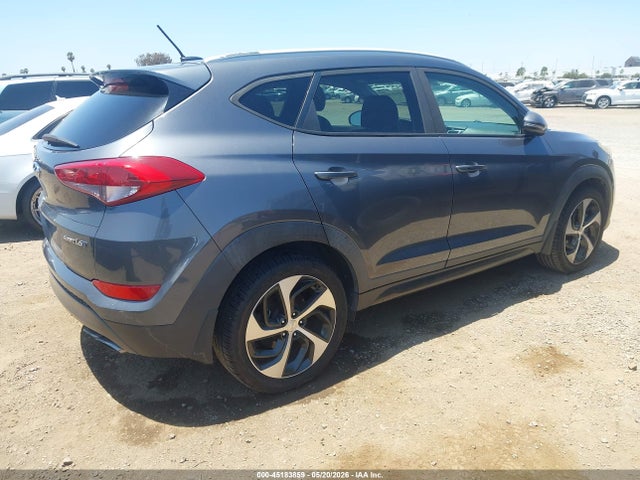 Hyundai TUCSON Sport