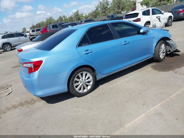 Toyota Camry Xle V6