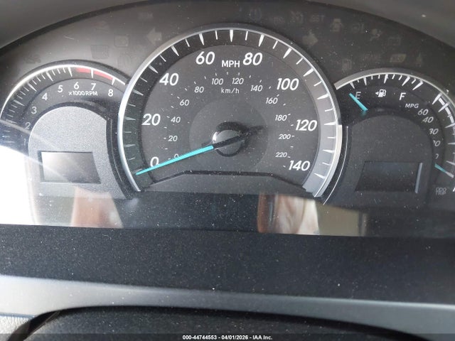 Toyota Camry Xle V6