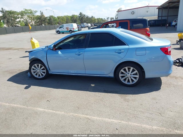 Toyota Camry Xle V6