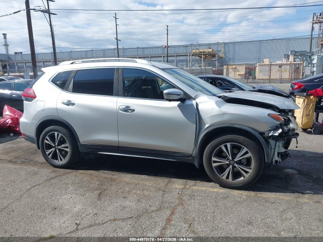 Nissan Rogue Sv