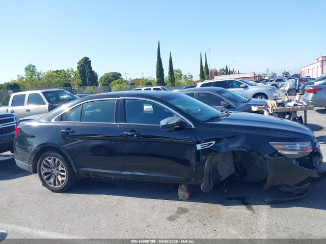 Ford Taurus Limited