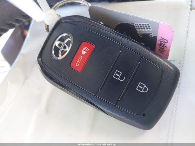 Toyota Prius Xle