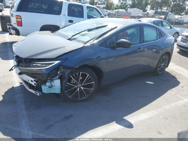 Toyota Prius Xle
