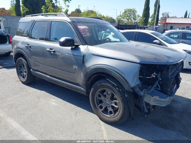 Salvage Ford Bronco Image