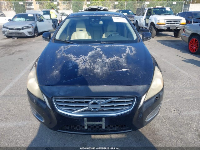 Volvo S60 T5