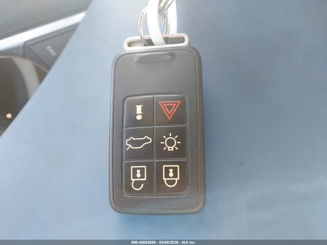 Volvo S60 T5