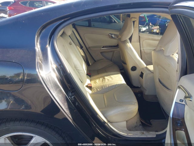 Volvo S60 T5
