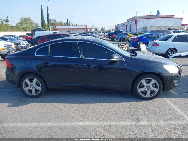 Volvo S60 T5