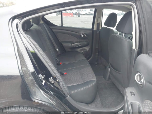 Nissan Versa 1.6 Sv