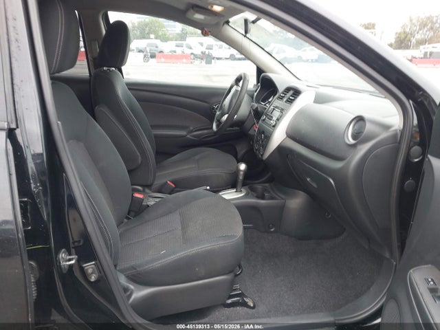 Nissan Versa 1.6 Sv