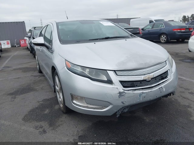 Salvage Chevrolet Volt Image