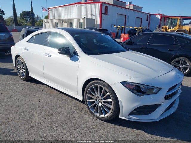 Salvage Mercedes-Benz Cla-class Image