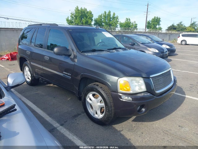 Salvage GMC Envoy Image