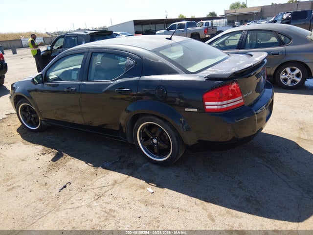Dodge Avenger Sxt