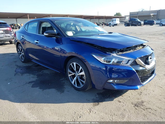 Salvage Nissan Maxima Image