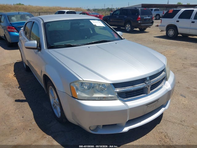 Salvage Dodge Avenger Image
