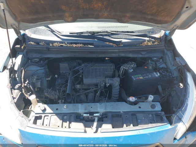 Mitsubishi Mirage Es