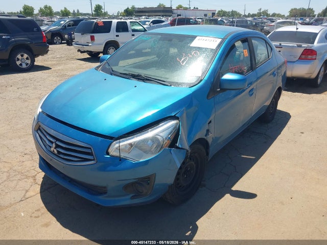 Mitsubishi Mirage Es
