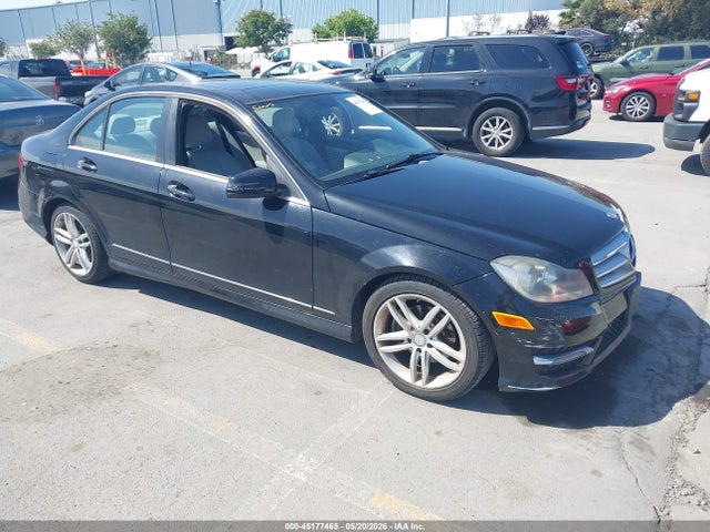 Salvage Mercedes-Benz C-Class Image
