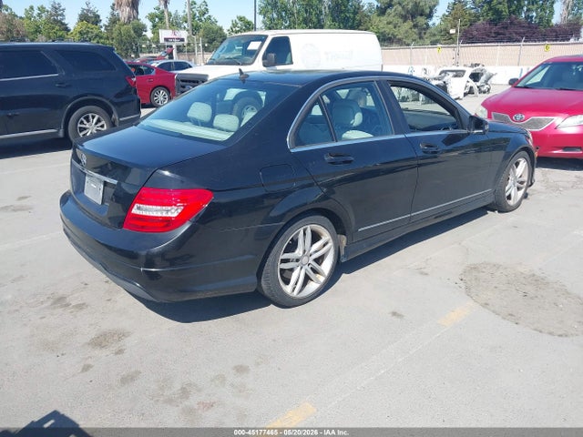 Mercedes-Benz C-Class Sport